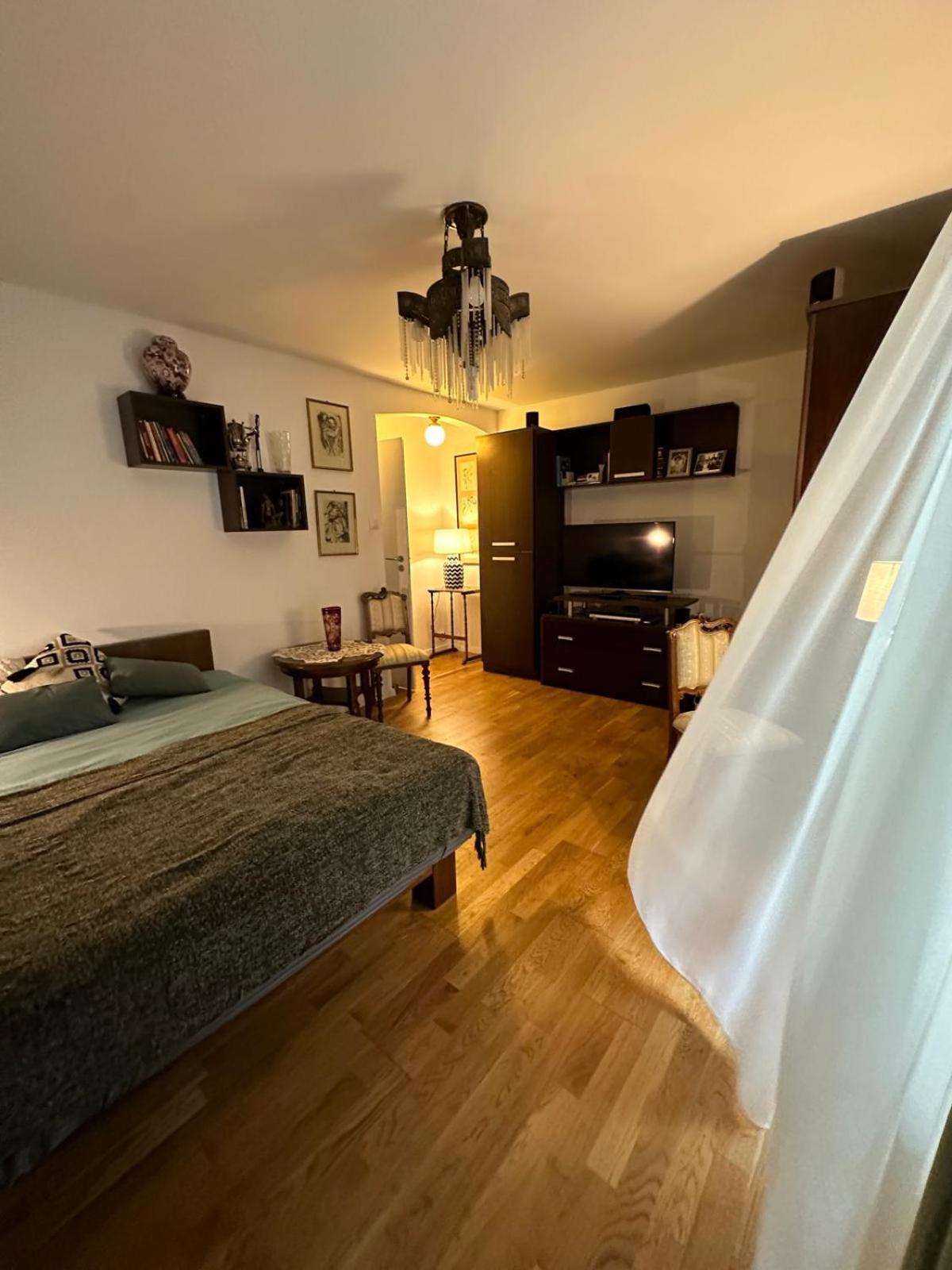 Ferienwohnung Zora Cluj-Napoca Exterior foto